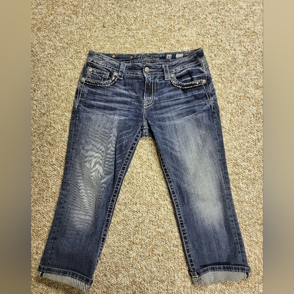 Miss Me Cuffed Capris Jeans Denim Bling Size 30 - Picture 2 of 15
